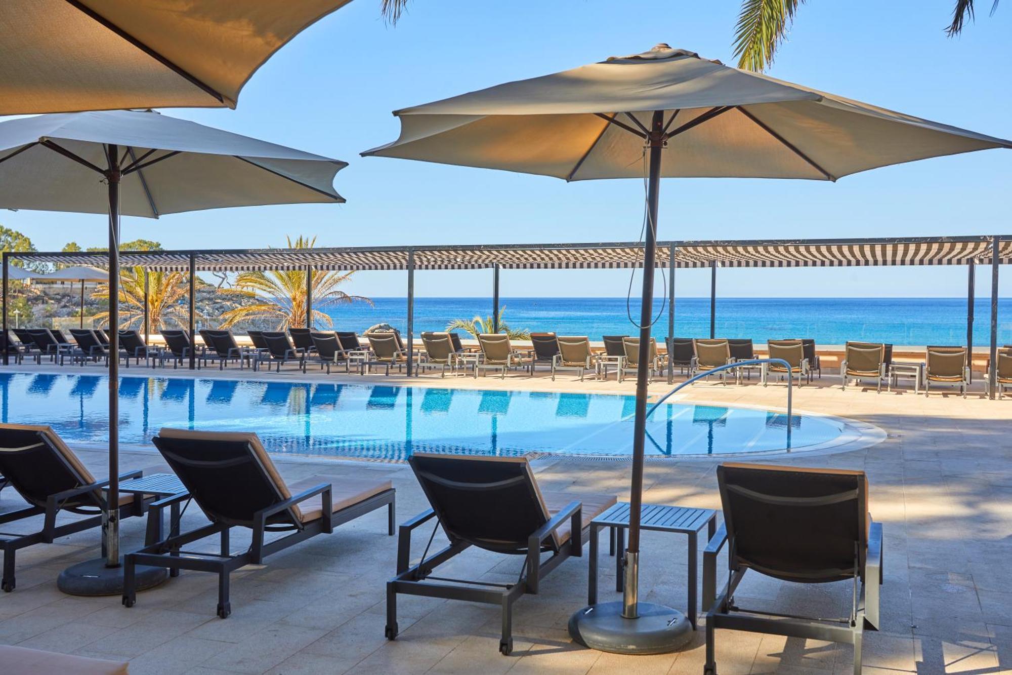 Secrets Mallorca Villamil Resort & Spa - Adults Only Peguera Exteriér fotografie Pool at the Sheraton Tel Aviv