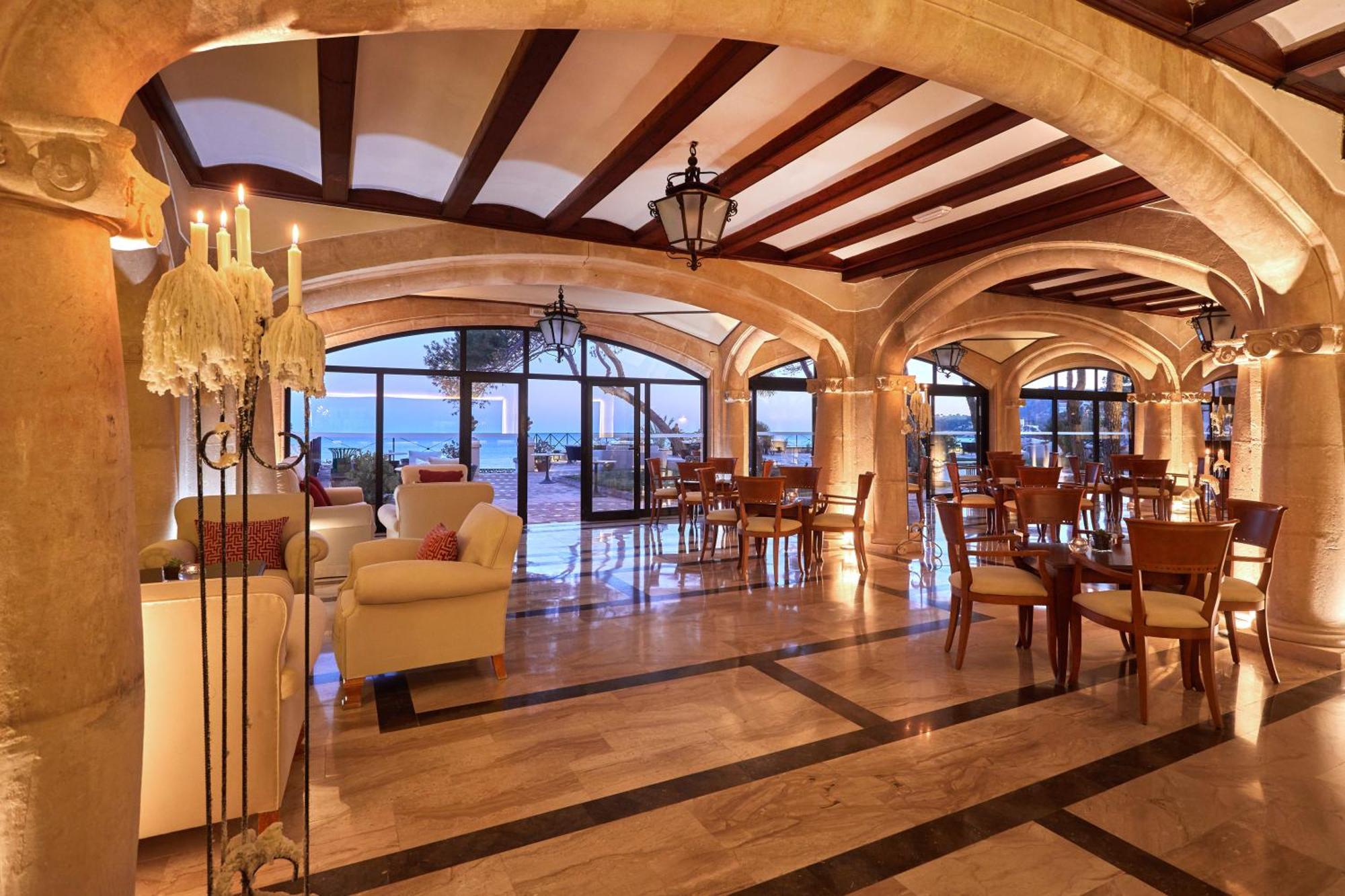 Secrets Mallorca Villamil Resort & Spa - Adults Only Peguera Exteriér fotografie Interior of the hotel