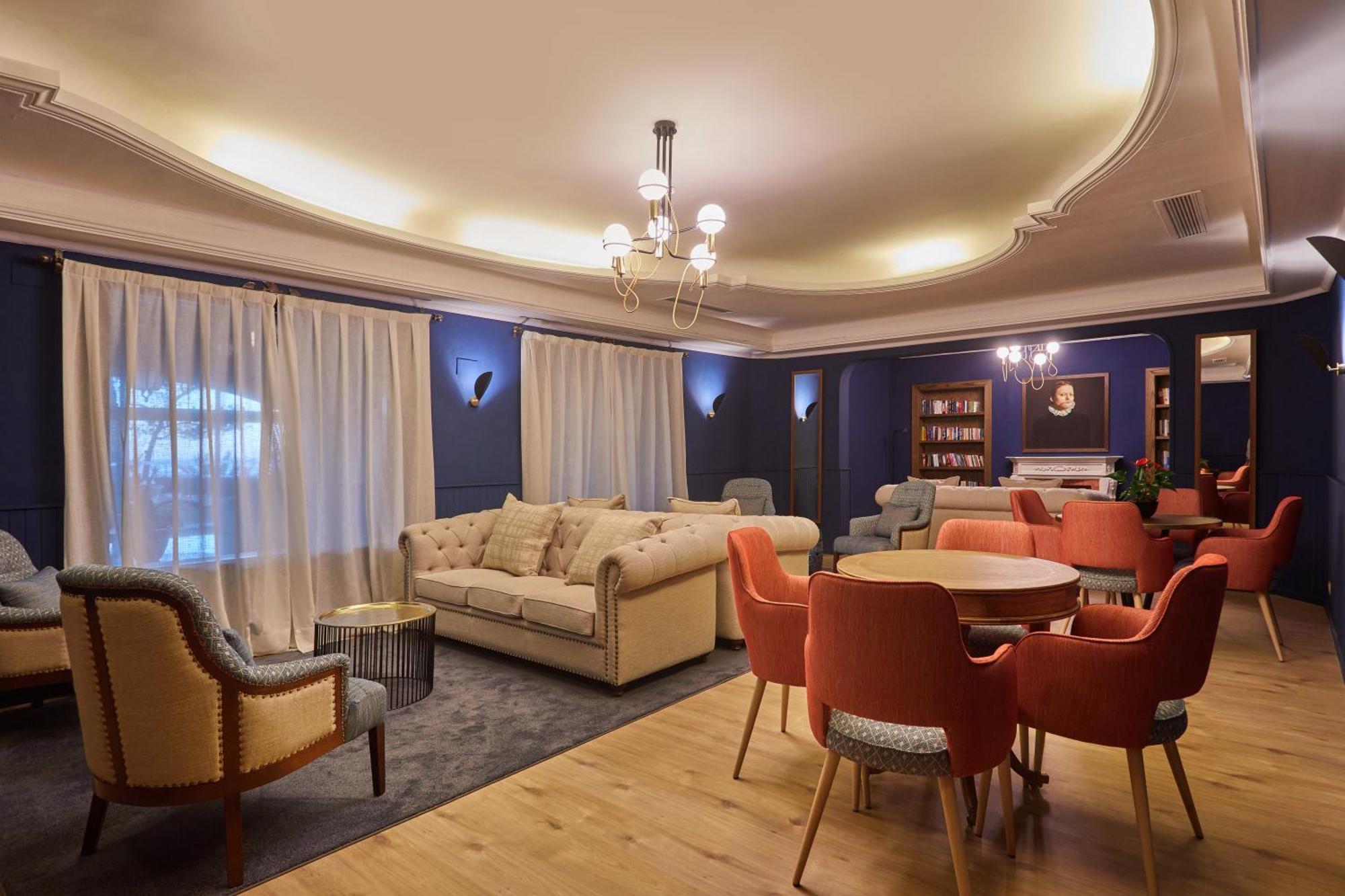Secrets Mallorca Villamil Resort & Spa - Adults Only Peguera Exteriér fotografie The lounge at the airport